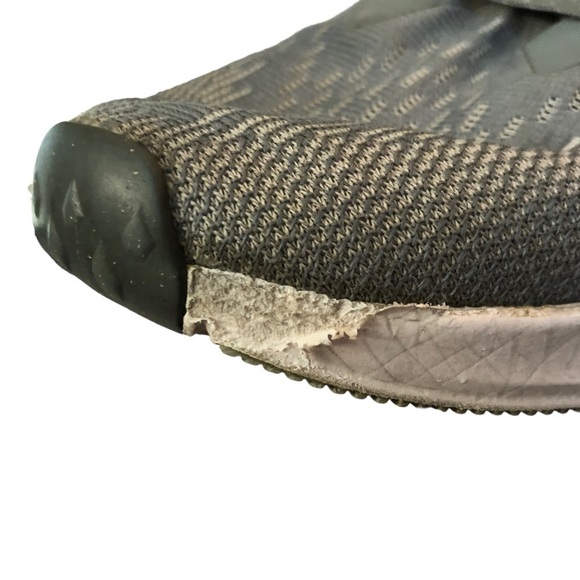 Women’s Nike Zoom Running Shoes Size 8. Grey. - Picture 15 of 16